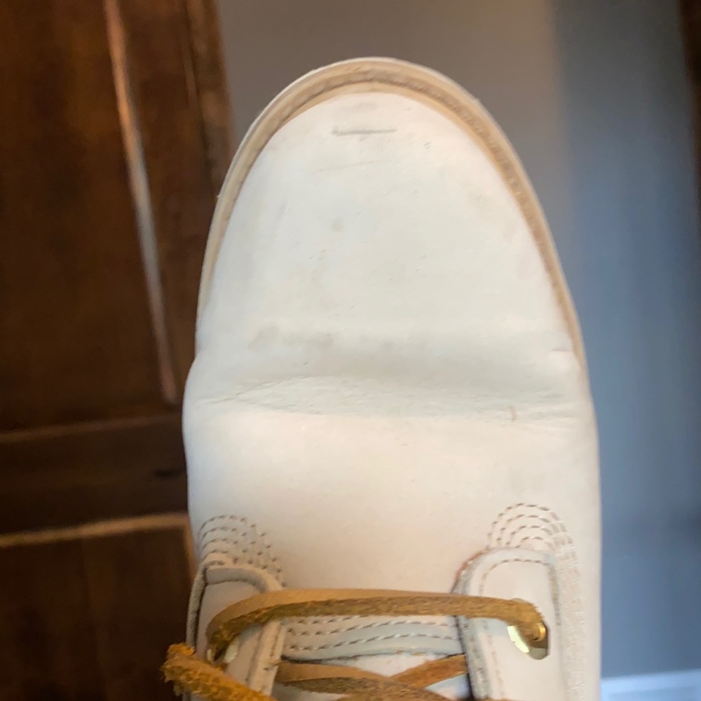 Timberlands size 9 - Picture 6 of 7